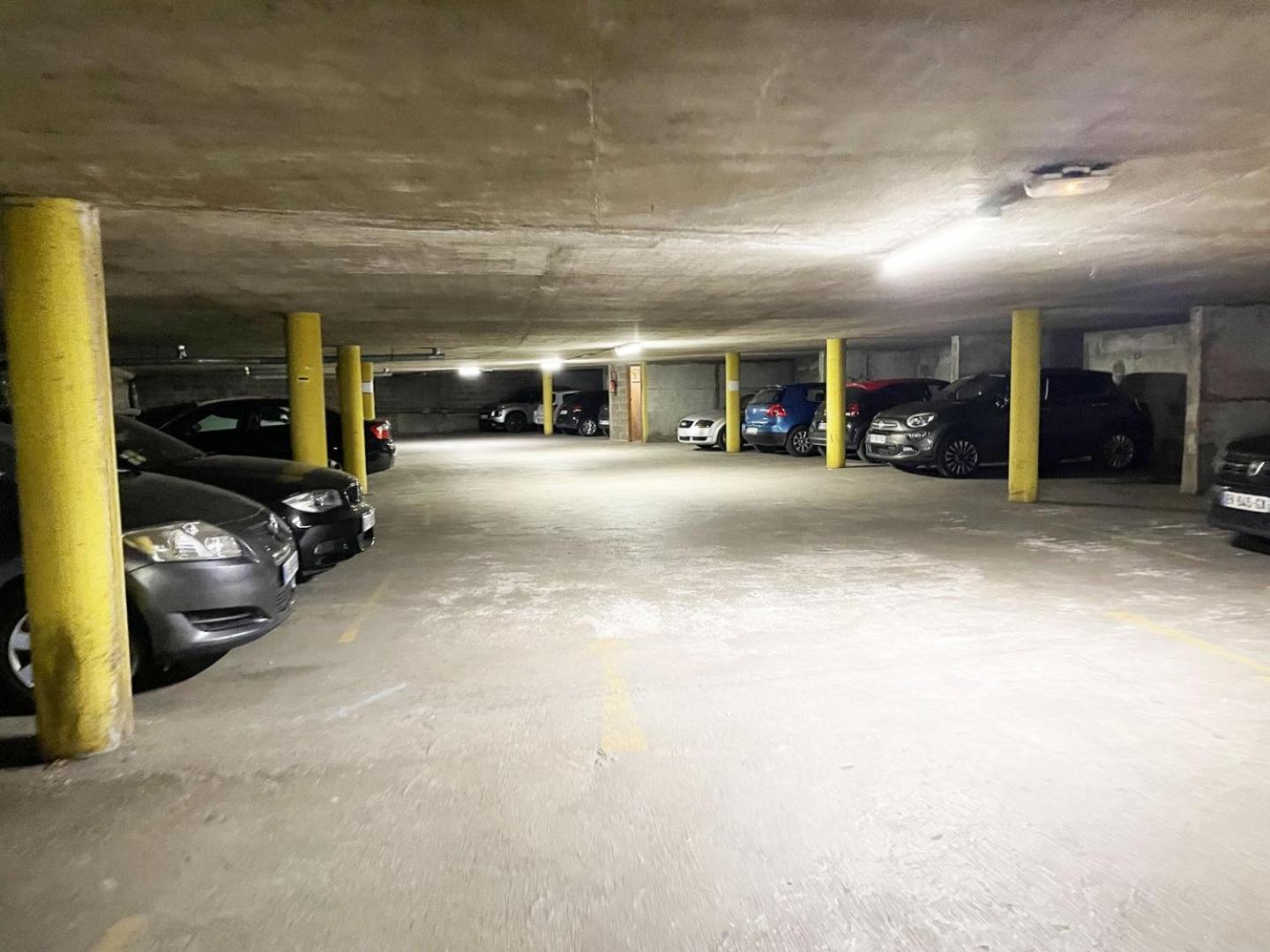 Апартаменти L'Horizon - Entree Independante - Parking Шартр Екстер'єр фото